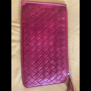 Bottega Veneta Zipper Wallet